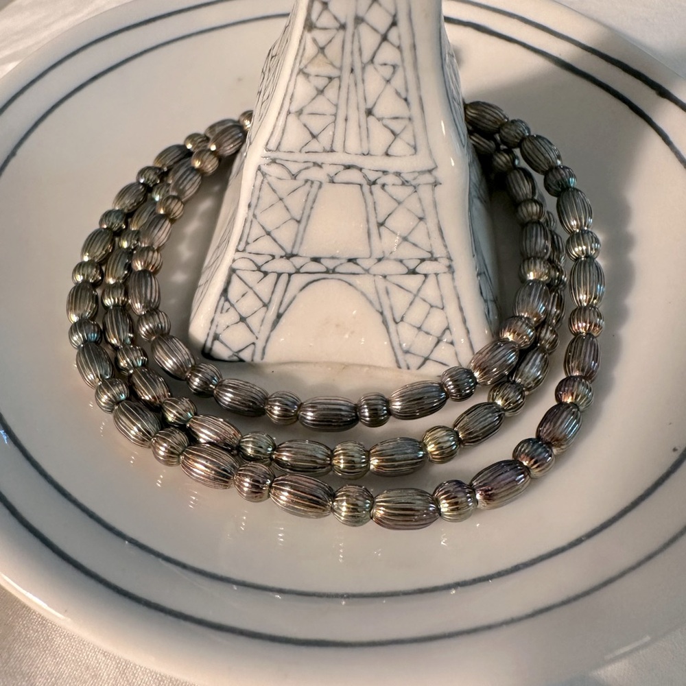 Beaded necklace